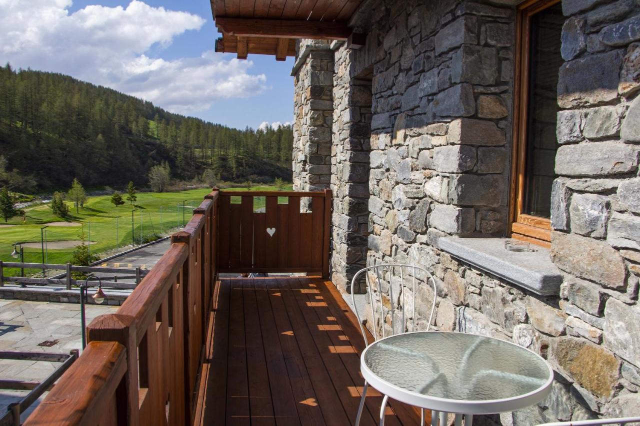 Maison Carrel Elegant 4 Breuil-Cervinia Exteriér fotografie