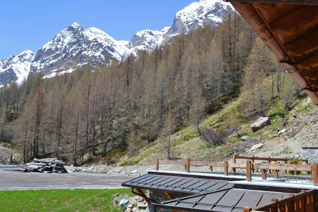 Maison Carrel Elegant 4 Breuil-Cervinia Exteriér fotografie