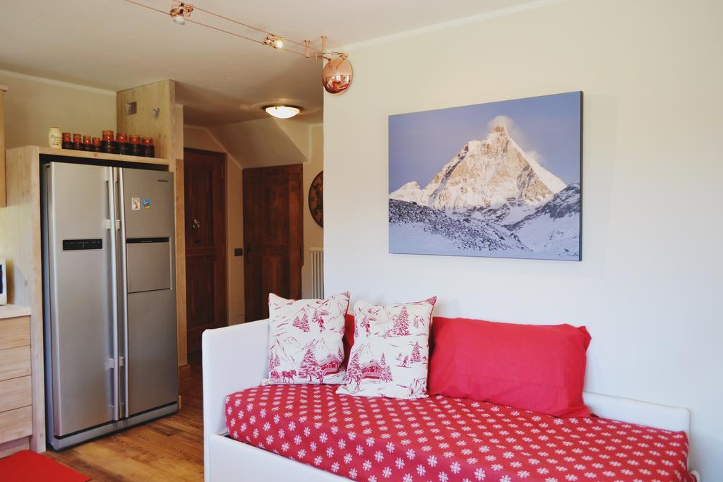 Maison Carrel Elegant 4 Breuil-Cervinia Exteriér fotografie